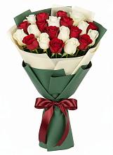Букет Микс из красных и белых роз #REPLACE_PRED# Кстово