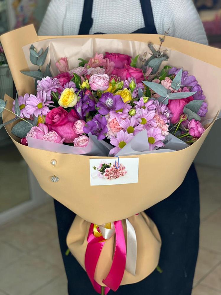 Букет цветов из: Хризантемы, Гвоздики и Альстромерии в Кстово