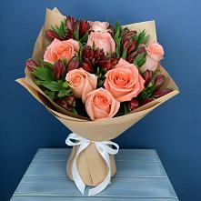 Букет цветов из:  Розы и Альстромерии #REPLACE_PRED# Кстово