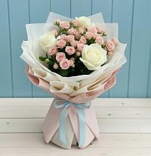 Букет цветов из:  Розы в Кстово