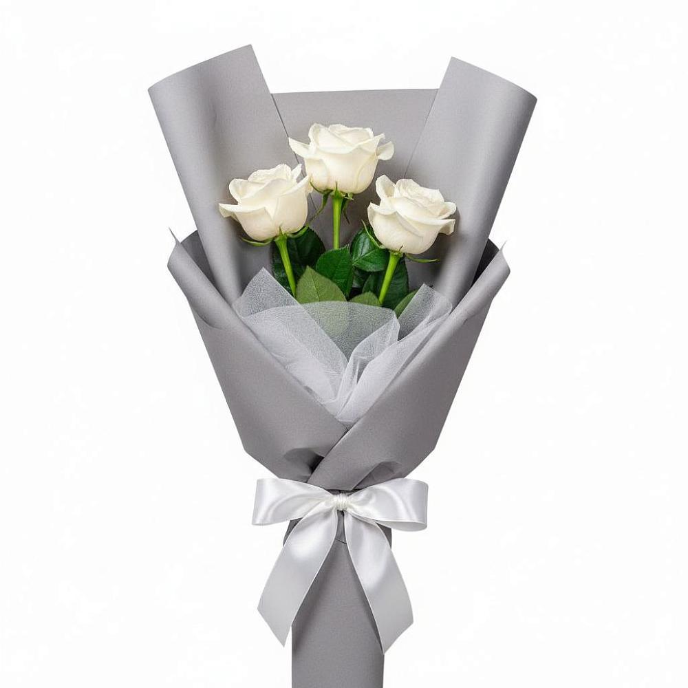 Букет 3 белые розы в Кстово