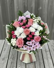 Букет цветов из:  Альстромерии, Гвоздики, Розы и Хризантемы в Кстово