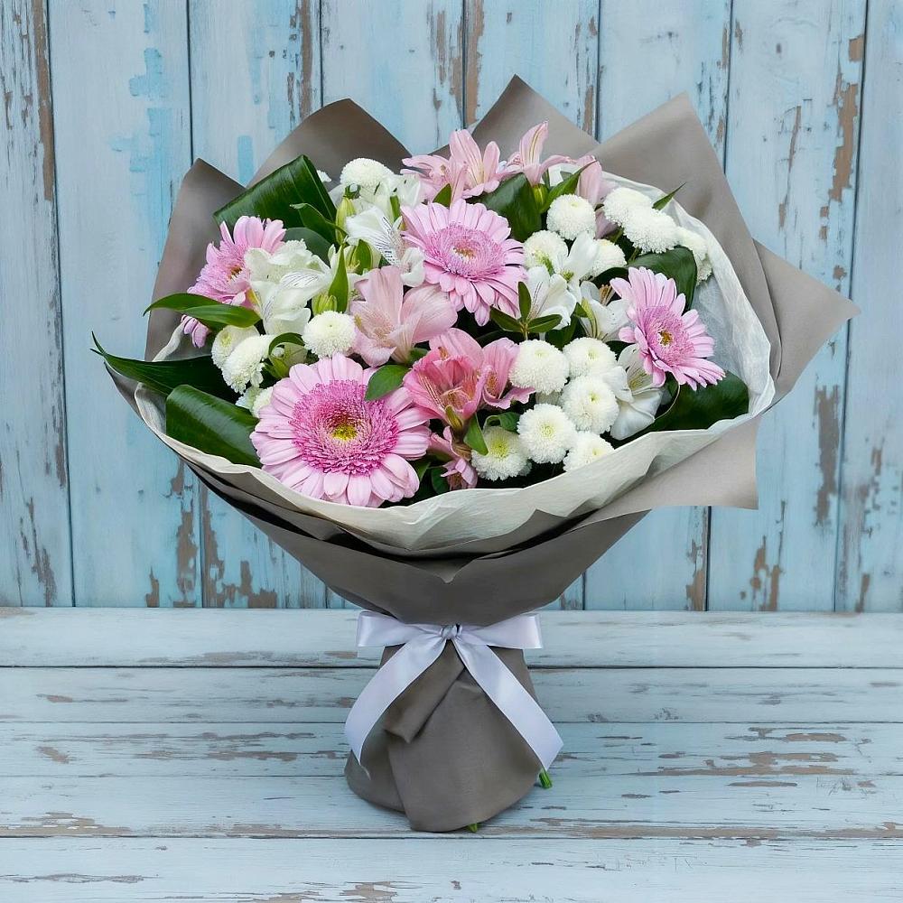 Букет цветов из: Герберы, Альстромерии и Хризантемы в Кстово