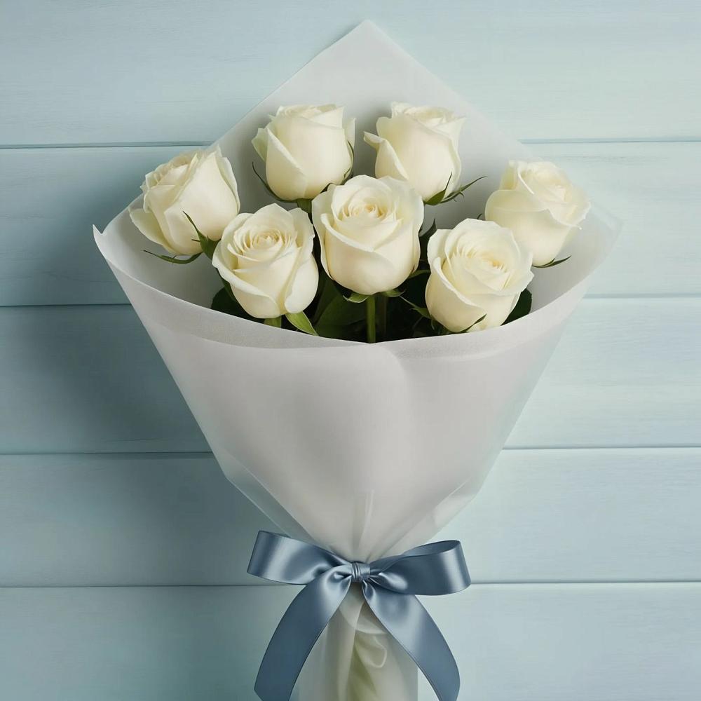 Букет 7 Белых роз Эдлесс Лав в Кстово