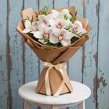 Букет цветов из:  Орхидеи и Розы в Кстово